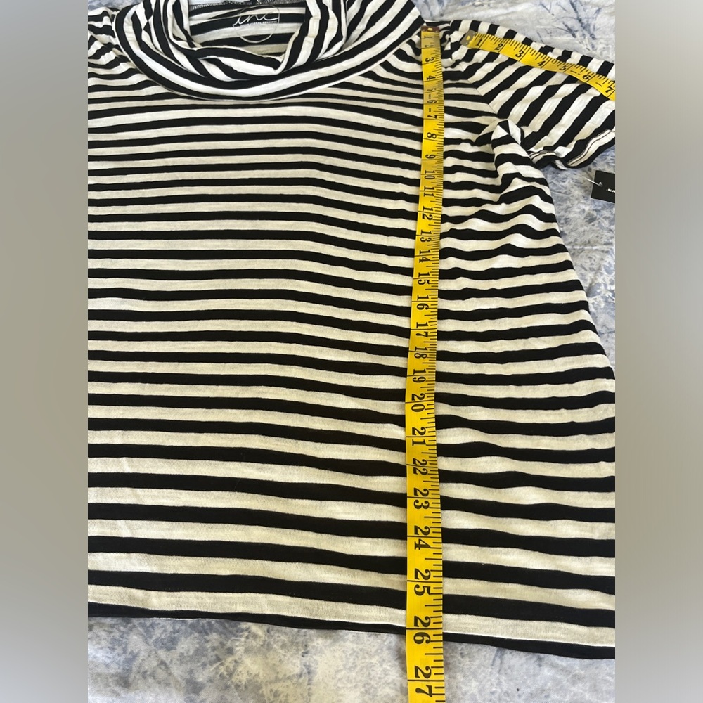 NWT I.N.C. International Concepts Cowl Neck striped top size 1X - Picture 13 of 14